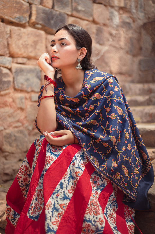 Blue full jaal work stole