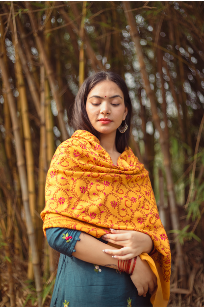 Yellow stole with pink jaal work